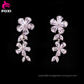 Flower Design White Gemstone Earring for Wedding